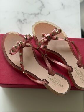 Valentino Metallic Pink Rockstud Jelly Thong Sandals